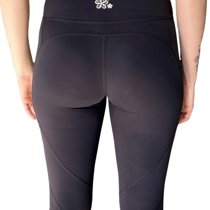 Peony Knee Length Tights with Pockets