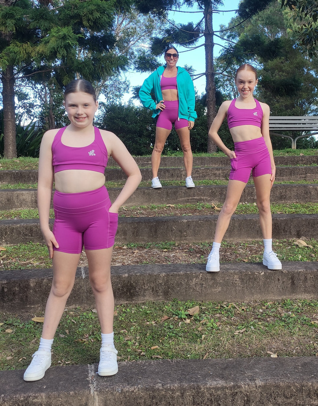 Vivienne Sports Crop Top - Dark Fuschia